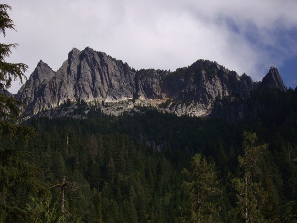 Pet Friendly Dingford Creek to Hester Lake